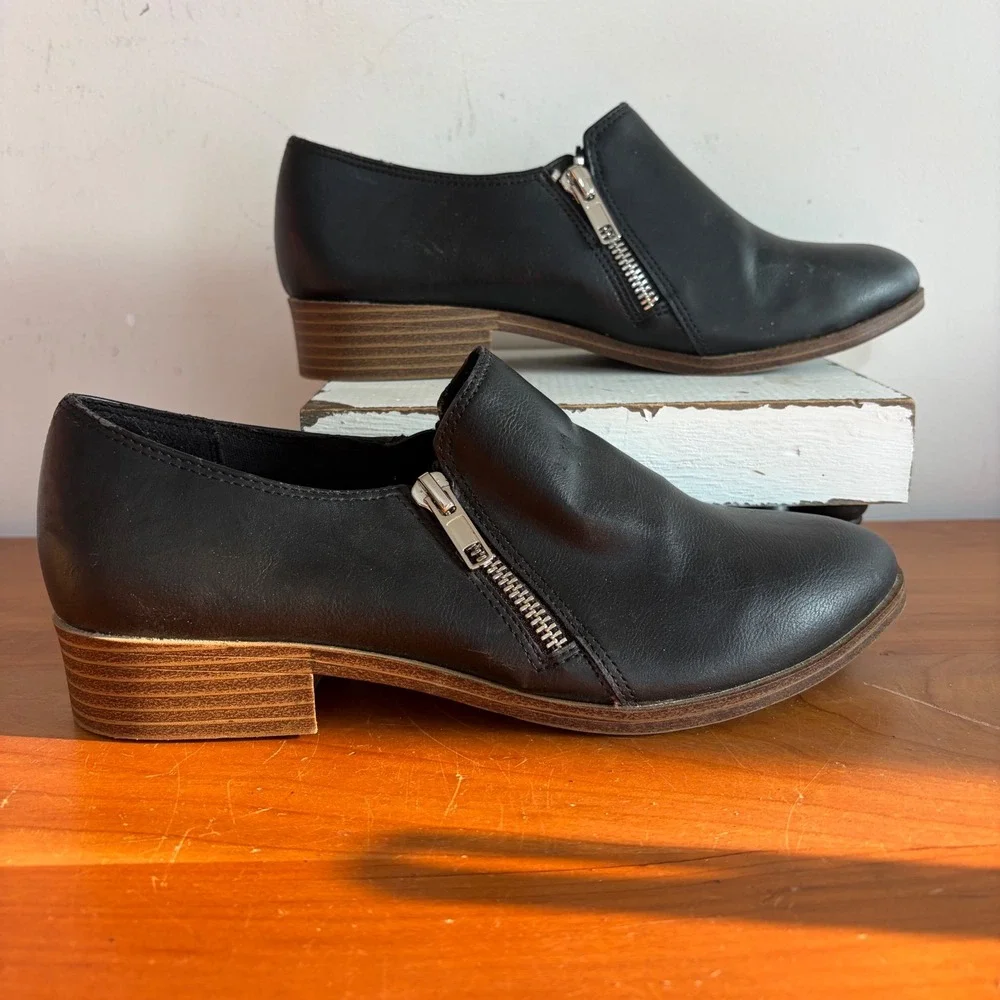 American Eagle Womens Black Side Zip Ankle Booties Low Stacked Heel 6.5 160852